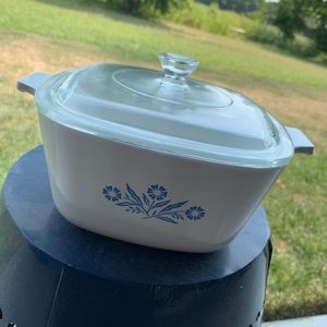 Vintage Corning Ware Cornflour casserole dish